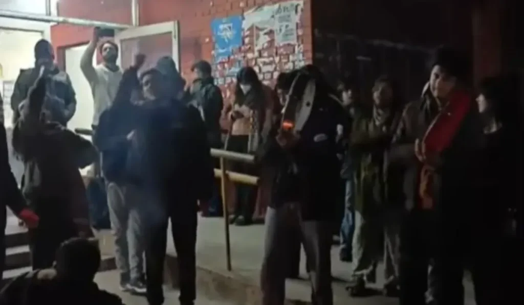 जे.एन.यू. विरोध