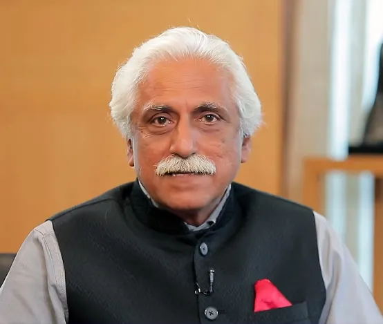 वैभव 14 सचिन 15 रन ने मचाई चर्चा