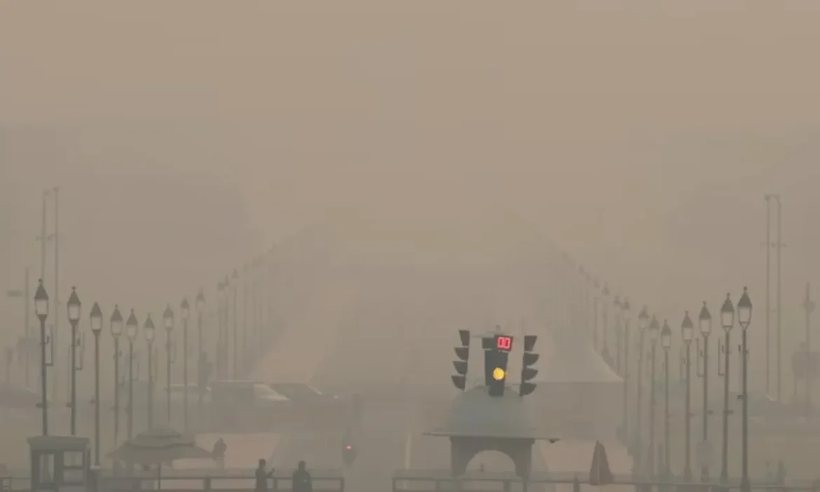 1 in every 7 deaths in Delhi due to air pollution, breathing becomes poisonous

