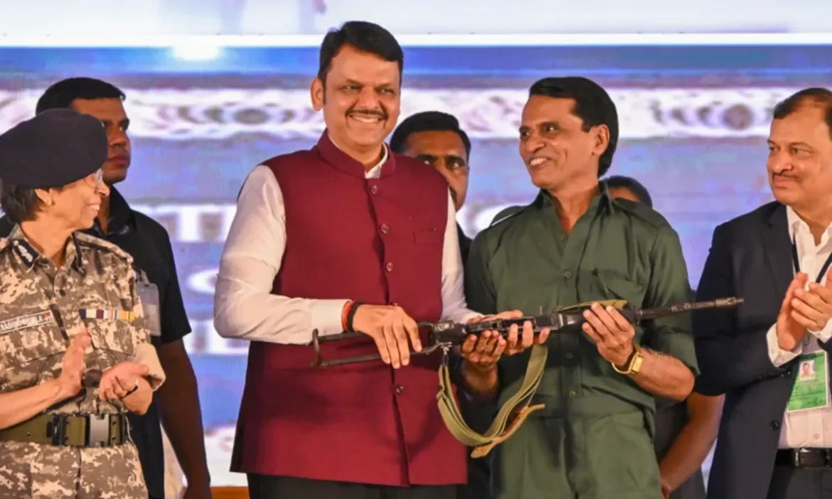 Naxalite's claim of a reward of Rs 6 crore: Naxalite movement collapsed due to ideological differences, many more leaders may surrender
