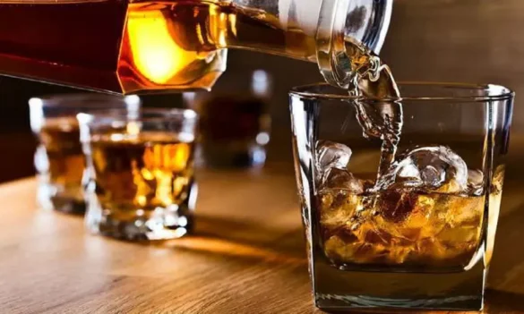 There was a lot of liquor in Diwali, people of Delhi drank liquor worth Rs 600 crores.
