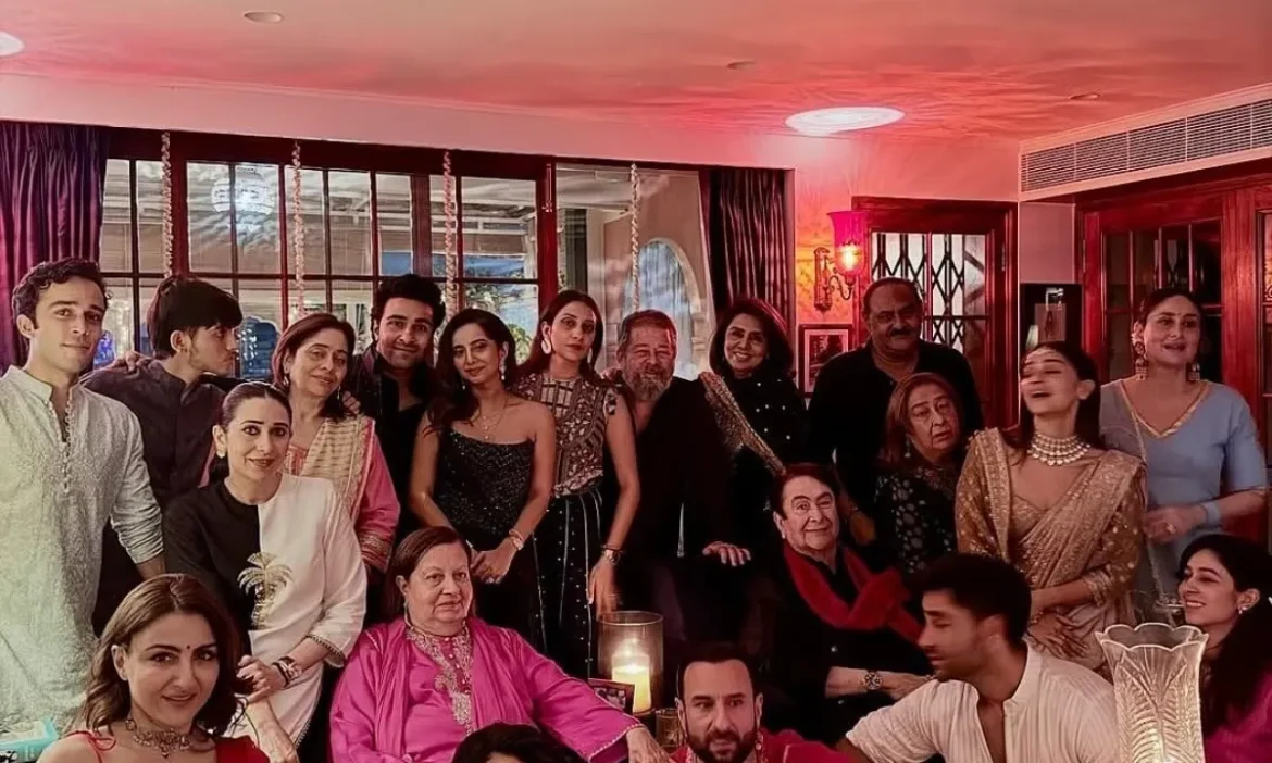 Kapoor family celebrated Dhanteras with enthusiasm
