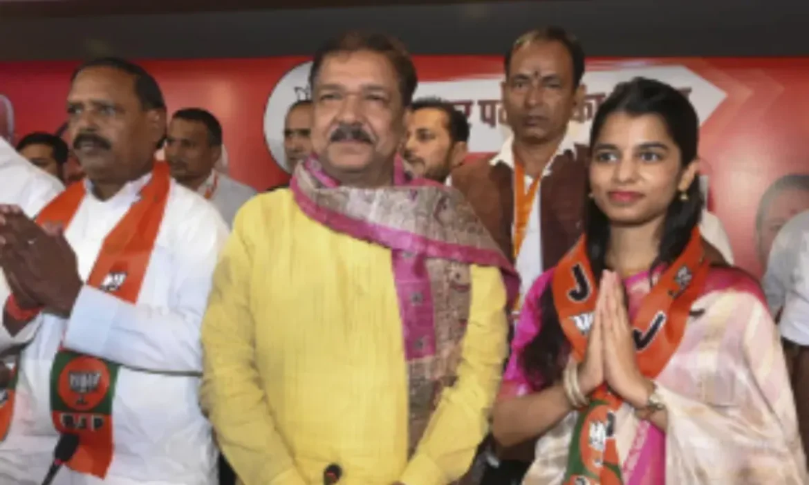 Folk singer Maithili Thakur will be BJP candidate from Alinagar.
