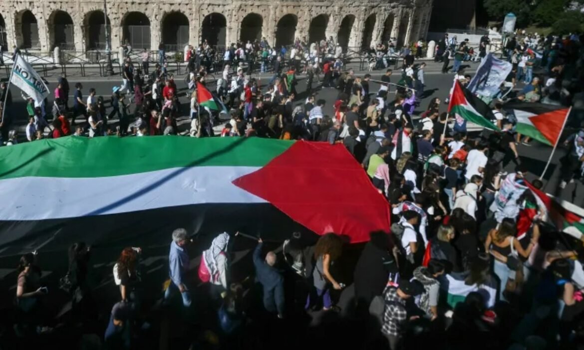 Millions of people take to the streets in Türkiye after Europe
