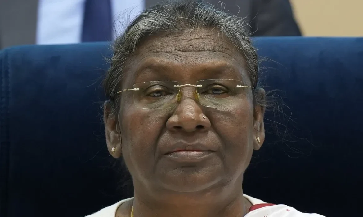 Women led society more humane and efficient: Murmu
