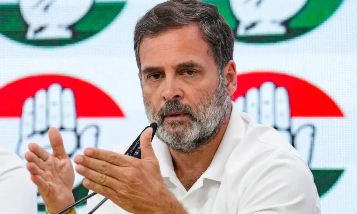 Rahul raised questions on Modi's silence on 'land theft'
