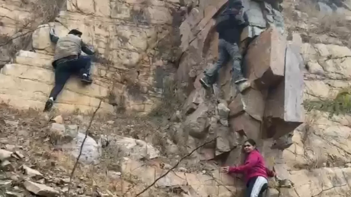 नई परिभाषा से दो अरब साल पुरानी अरावली पर संकट