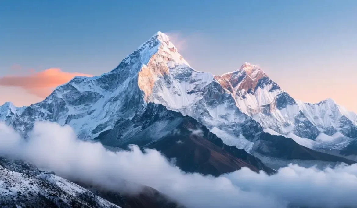 Where is the 'world of snow', where nature is wrapped in a white sheet at an altitude of 14,000 feet.
