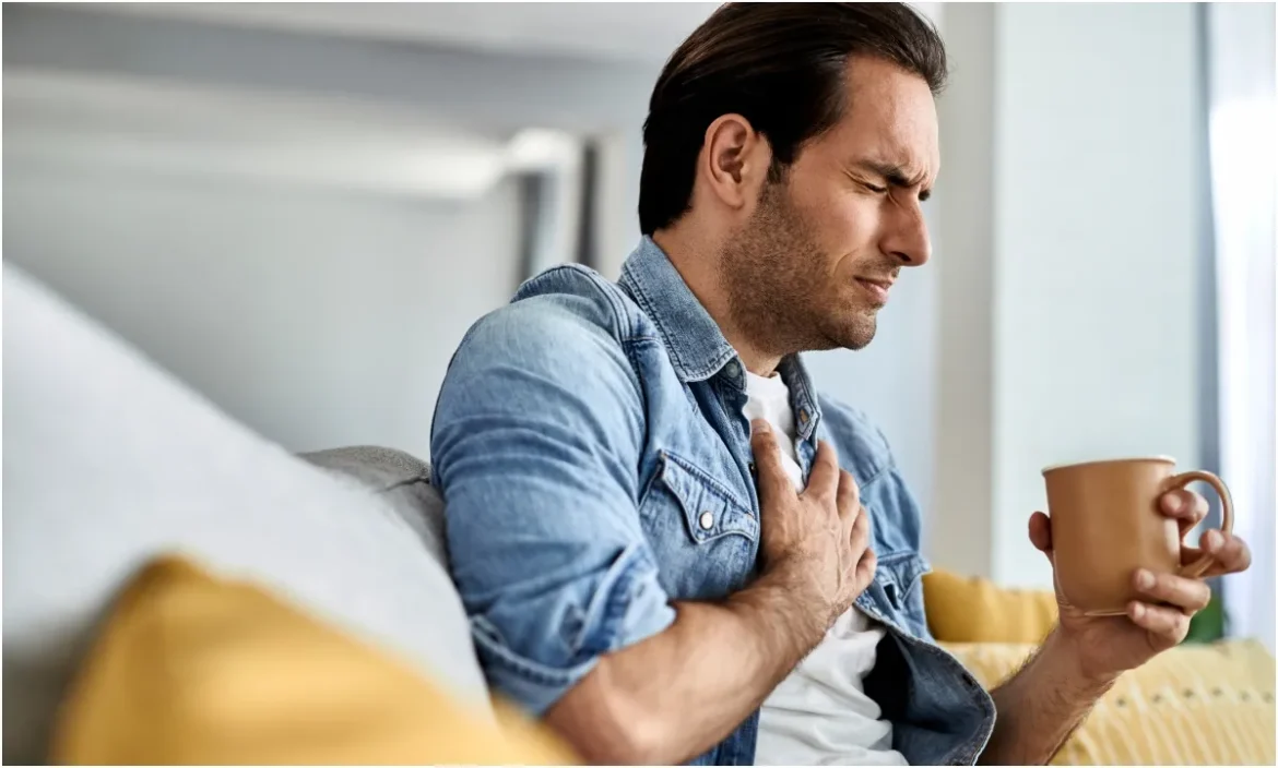ये 3 आदतें बन सकती हैं Heart Attack की वजह, आज ही बदलें