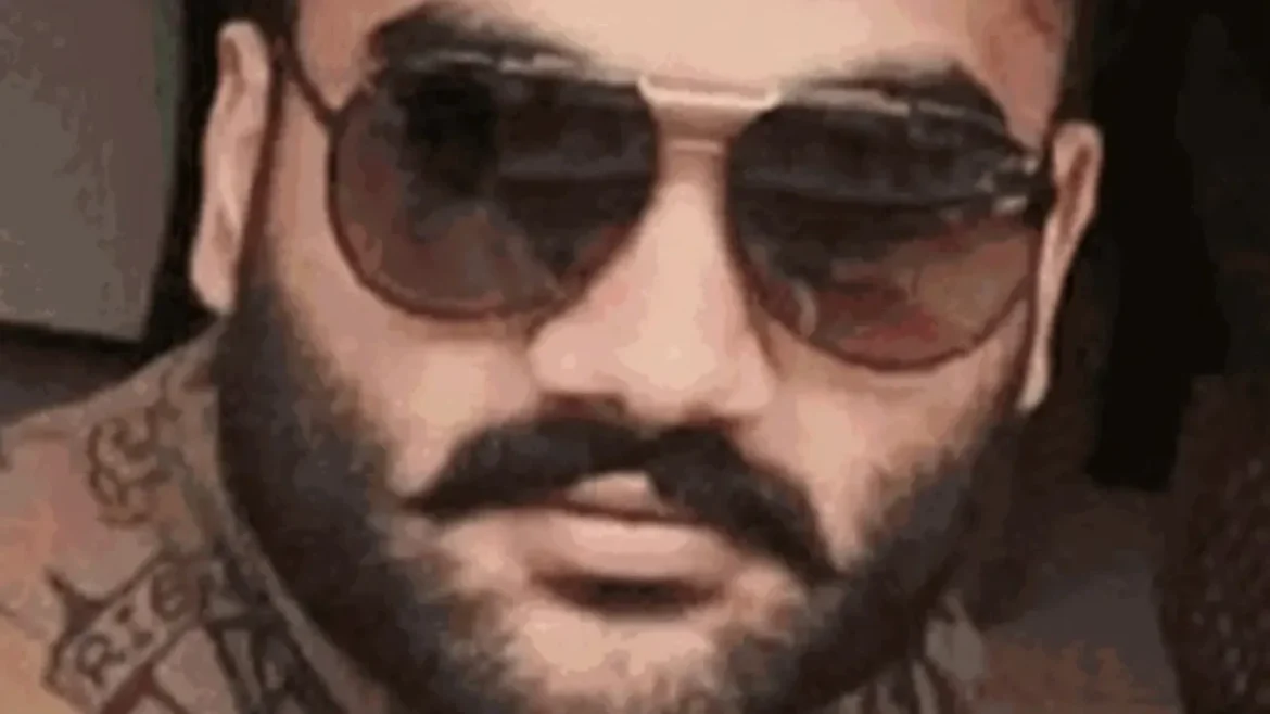 कोई आय नहीं, फिर भी ऐश की जिंदगी…