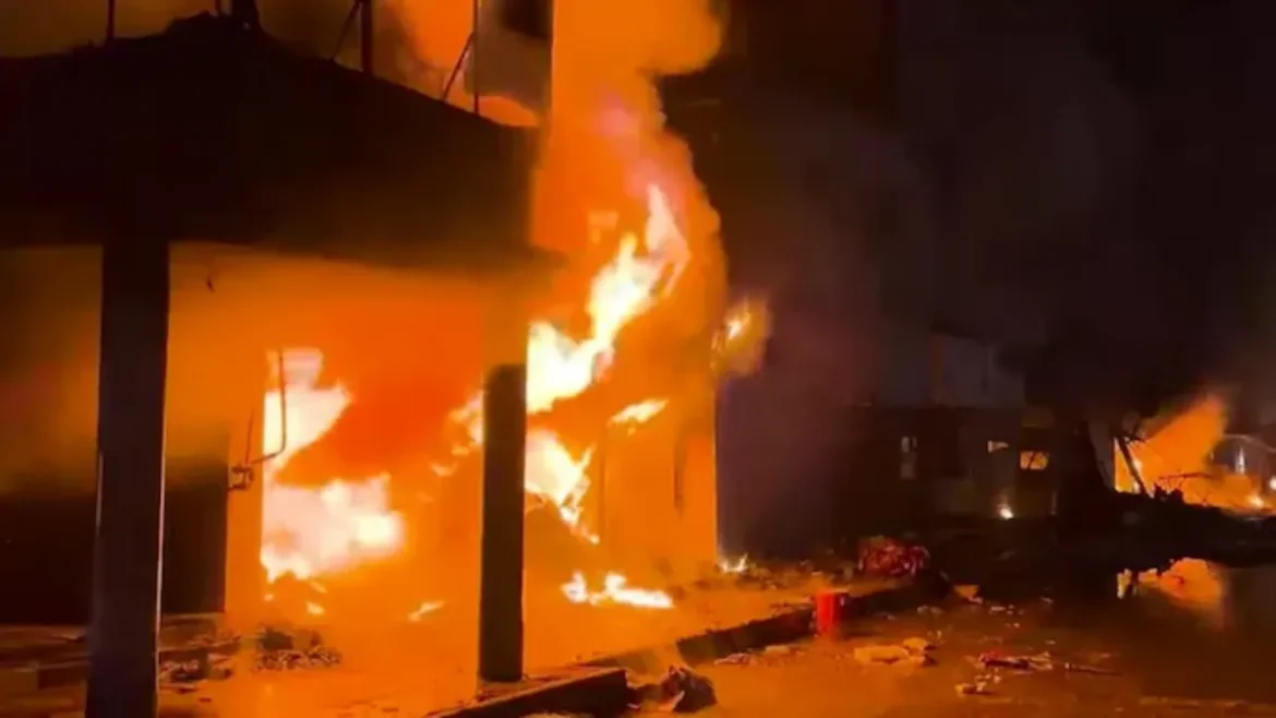 मृतकों की संख्या बढ़कर हुई 28