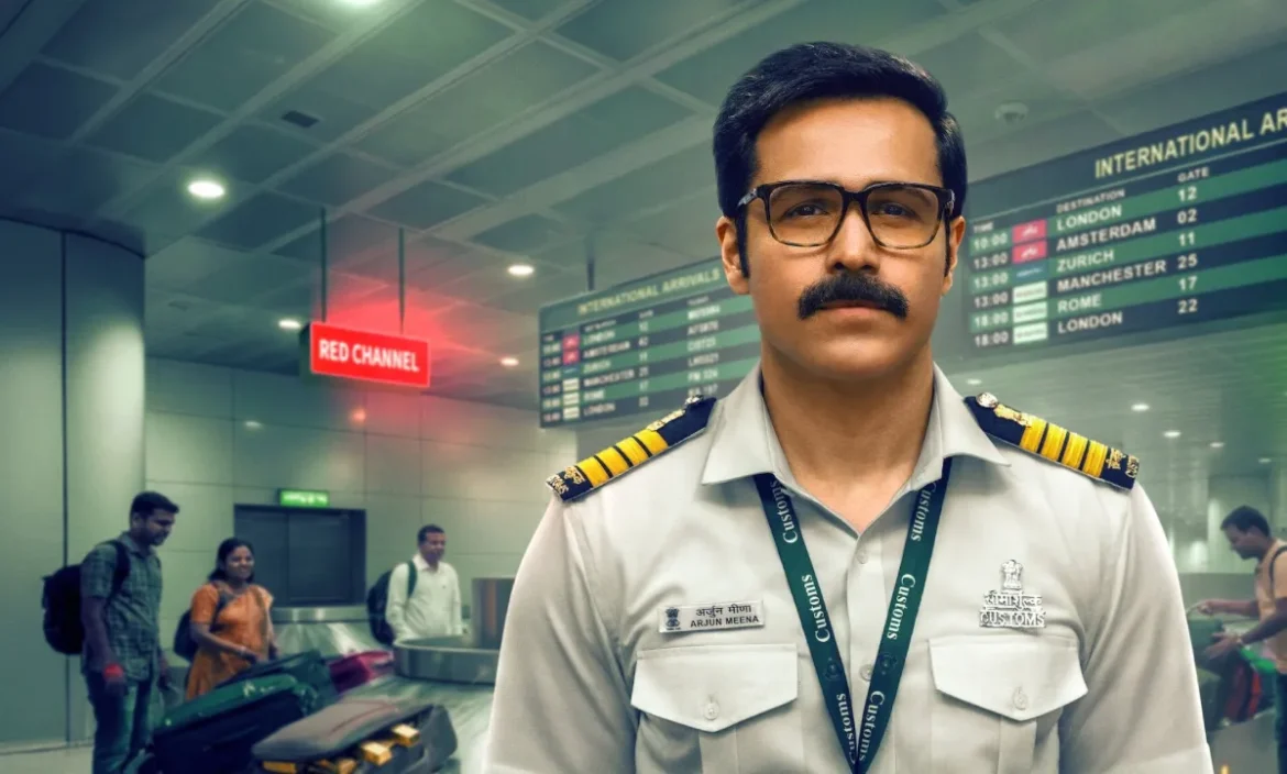 बिना गोली चलाए स्मगलर्स के छक्के छुड़ा रहे हैं Emraan Hashmi