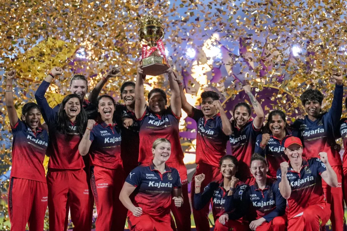 RCB ने दूसरी बार जीती WPL ट्रॉफी