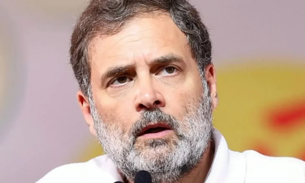 मुंबई में राहुल गांधी का भारी विरोध