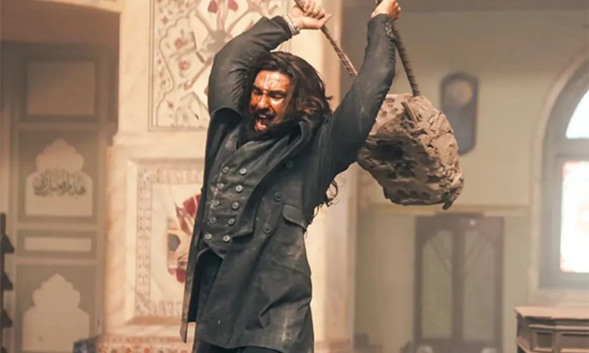 Dhurandhar 2 देखते ही लोगों ने बांधे Ranveer Singh की तारीफों के पुल