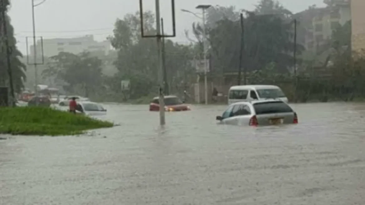 बारिश से नैरोबी में तबाही, 8 की मौत