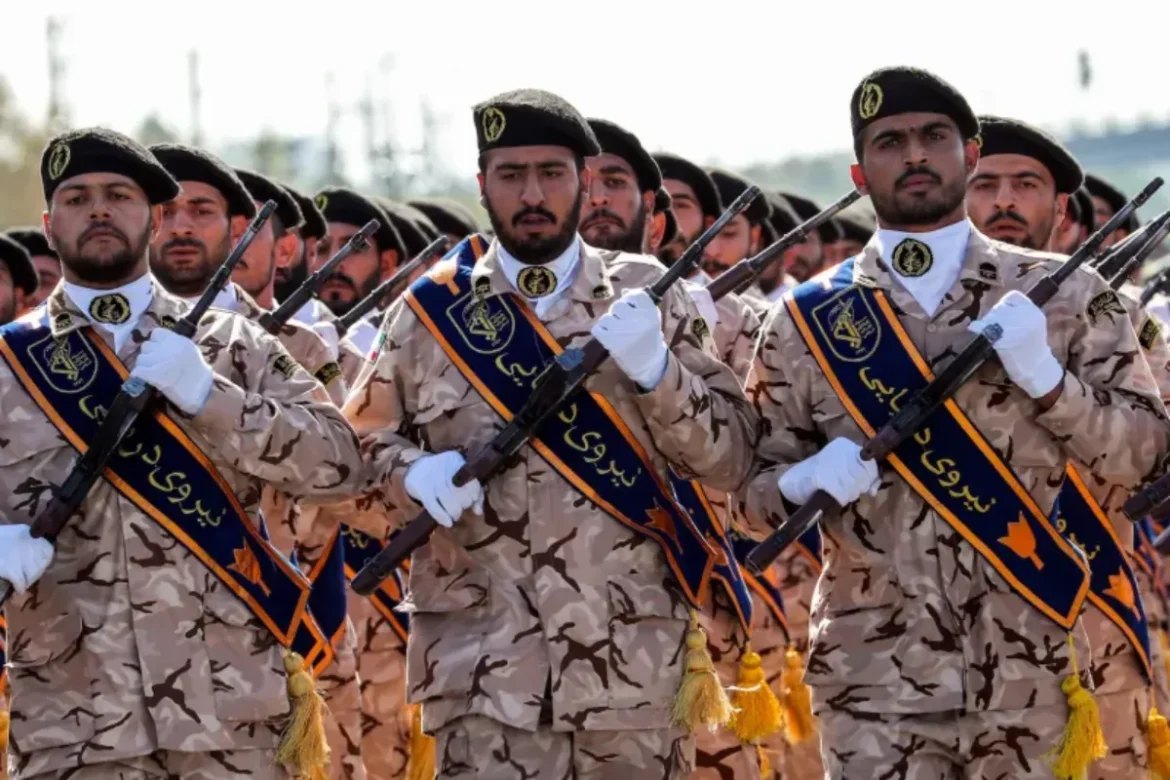 कैसे काम करता है IRGC