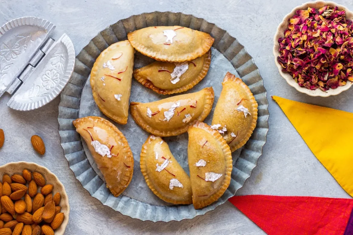 घर पर बनाएं ये शुगर-फ्री गुजिया