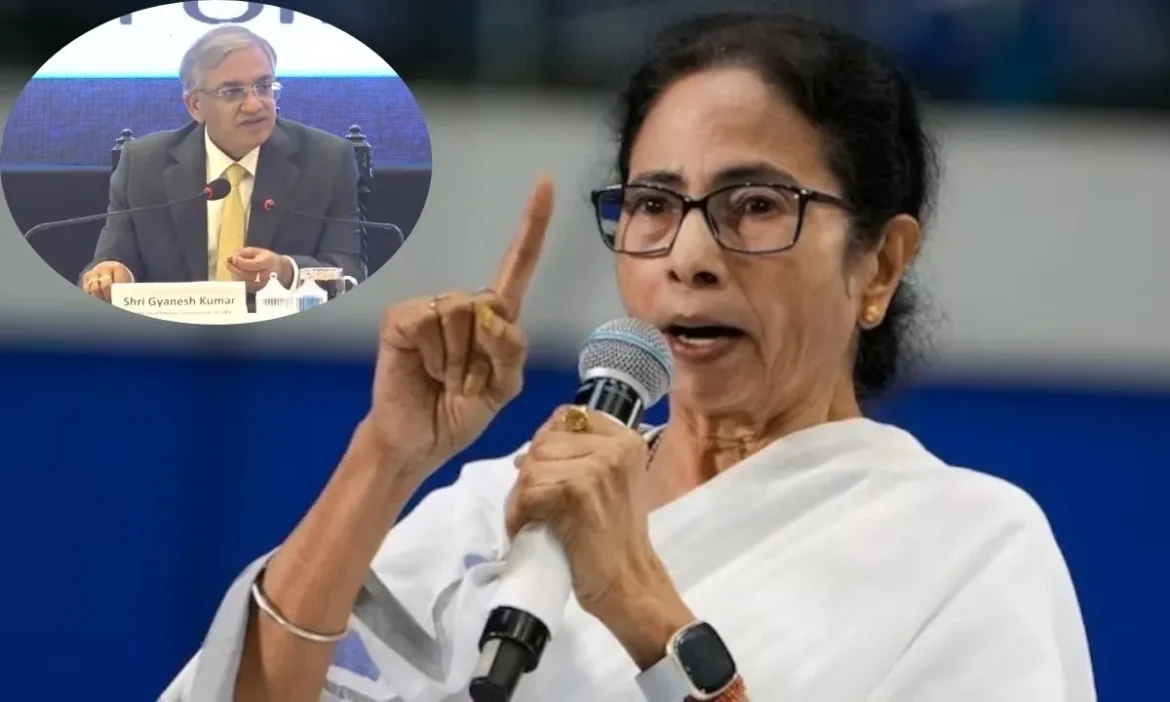 वोटर लिस्ट में बदलाव को लेकर धरने पर CM