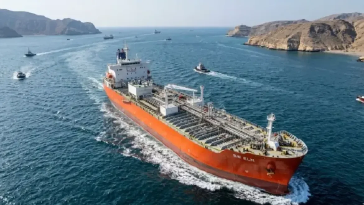 होर्मुज से सुरक्षित निकले दो भारतीय टैंकर