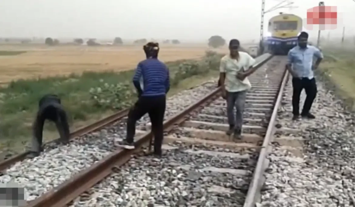 पटियाला में रेलेवे लाइन पर बम धमाका