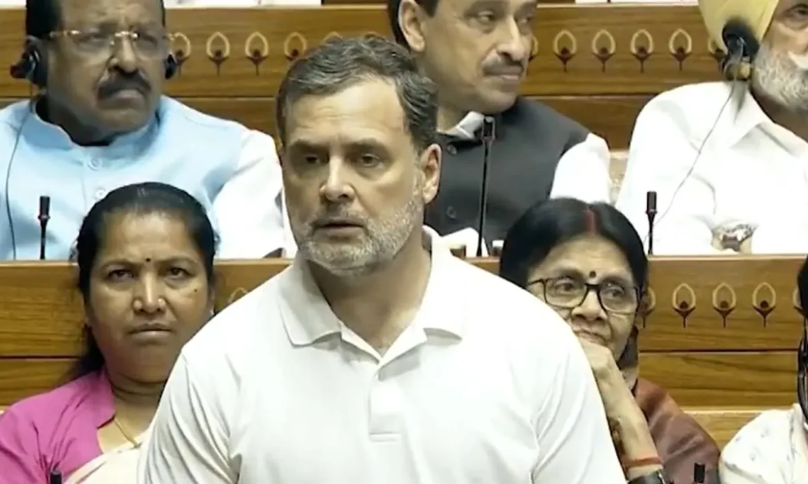 लोकसभा में राहुल हुए हमलावर