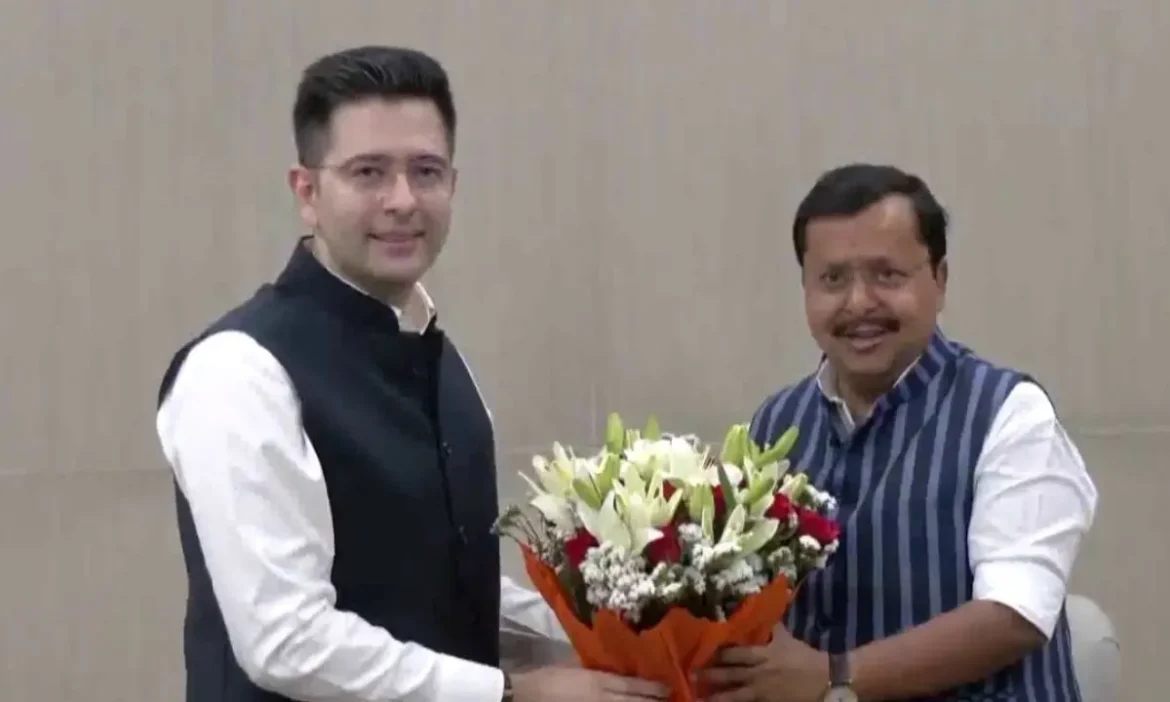 3 सांसद पहुंचे BJP मुख्यालय