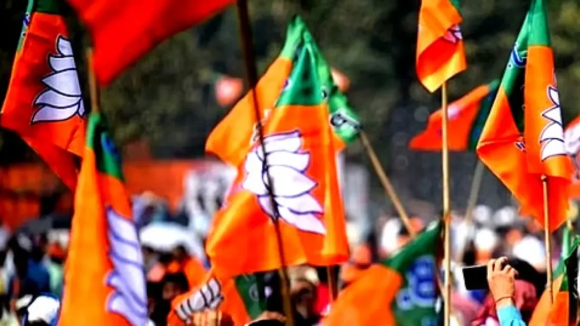 बंगाल में भाजपा का 'कैश' पॉलिटिक्स