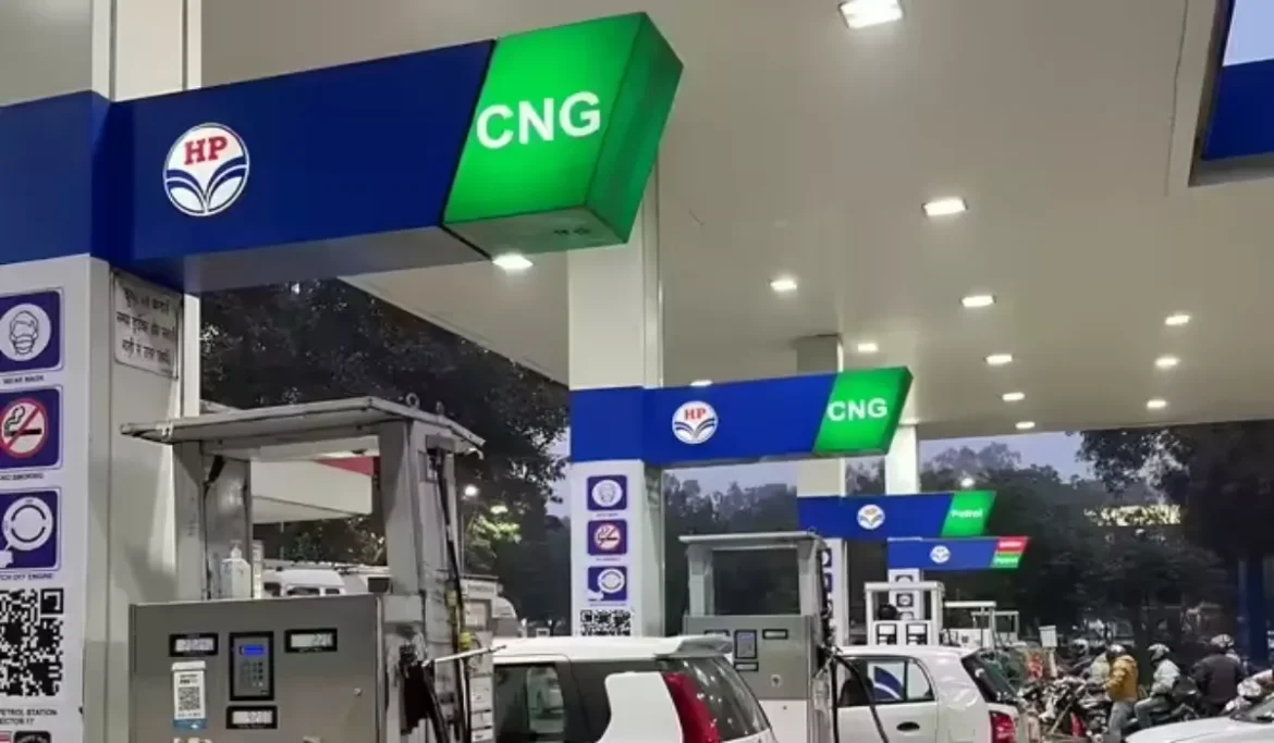 CNG Price Hike फिर महंगी हुई CNG, जानें अपने शहर का ताजा रेट