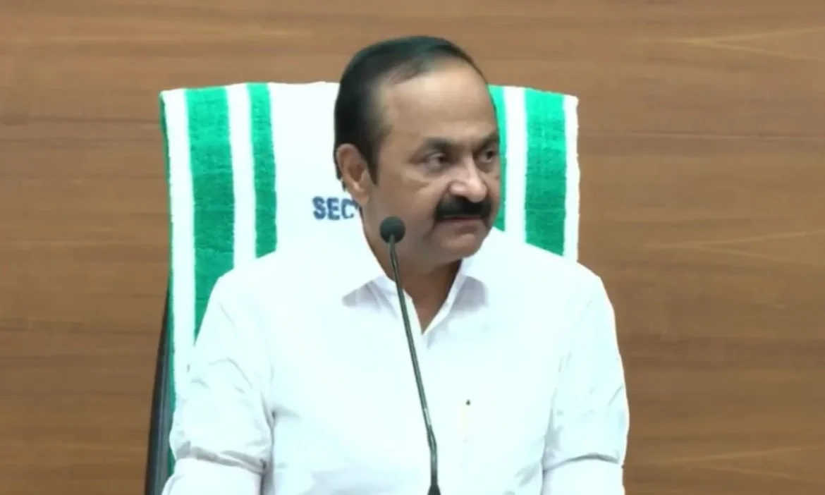 पहली कैबिनेट में CM सतीशन ने लिए अहम फैसले