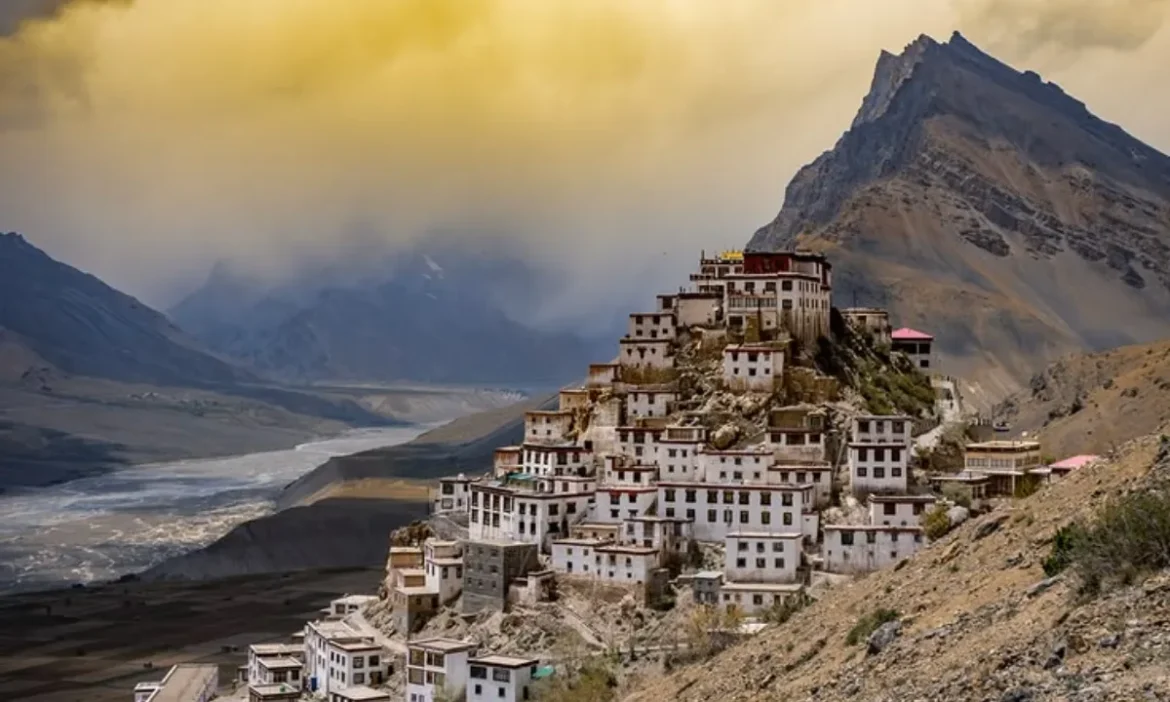 भारत के ये 8 Cool Places बना देंगे आपकी समर वेकेशन यादगार