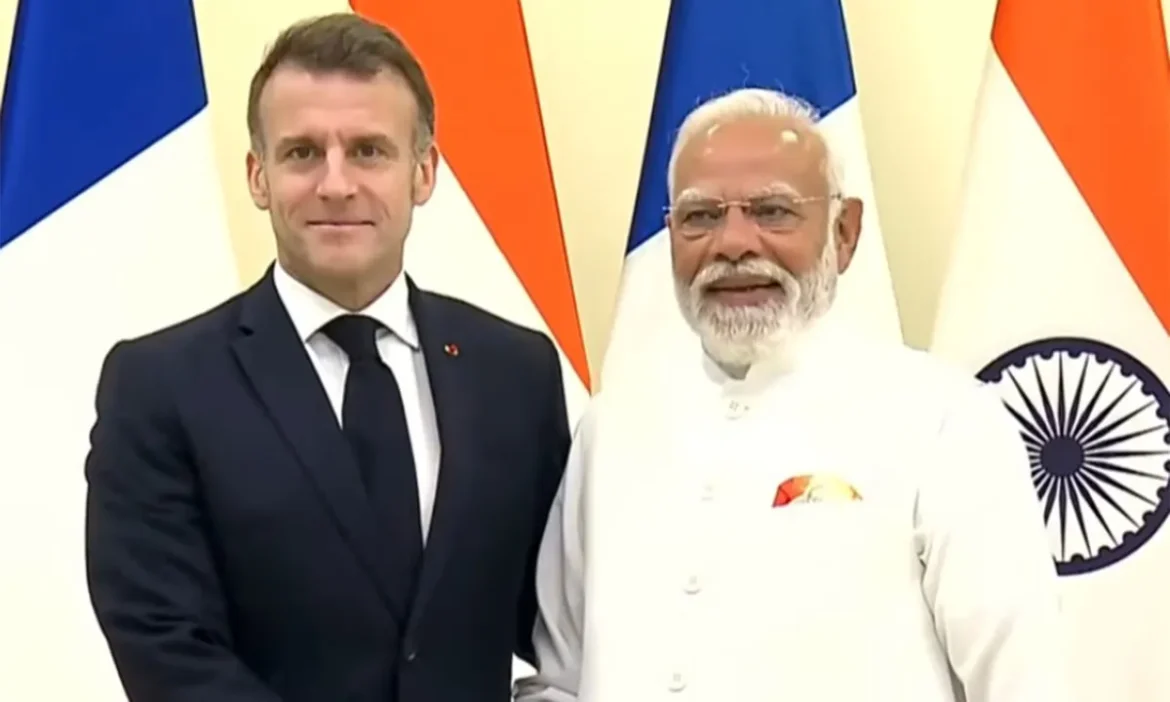 फ्रांस में गूंजा मोदी का 'न्यू इंडिया' विजन