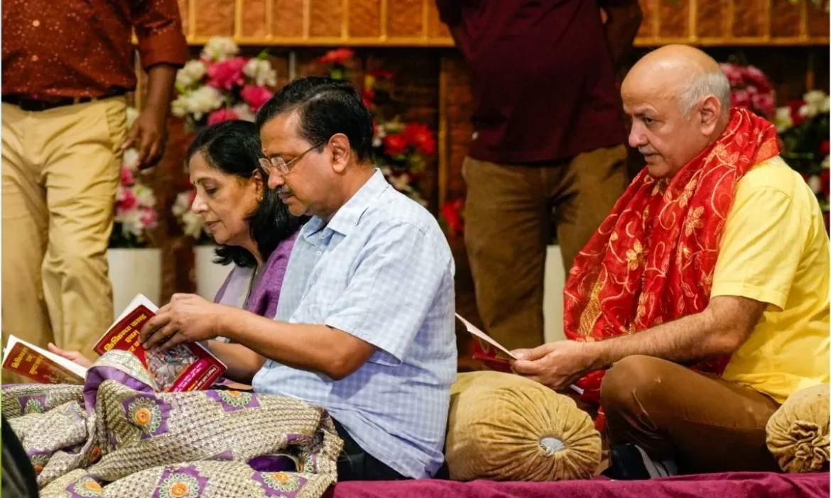 चंदा चोरी मामले में दिखे केजरीवाल एक्टिव