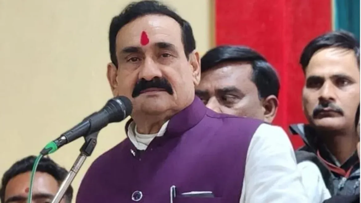 दतिया में नरोत्तम मिश्रा का टिकट कटने पर बवाल